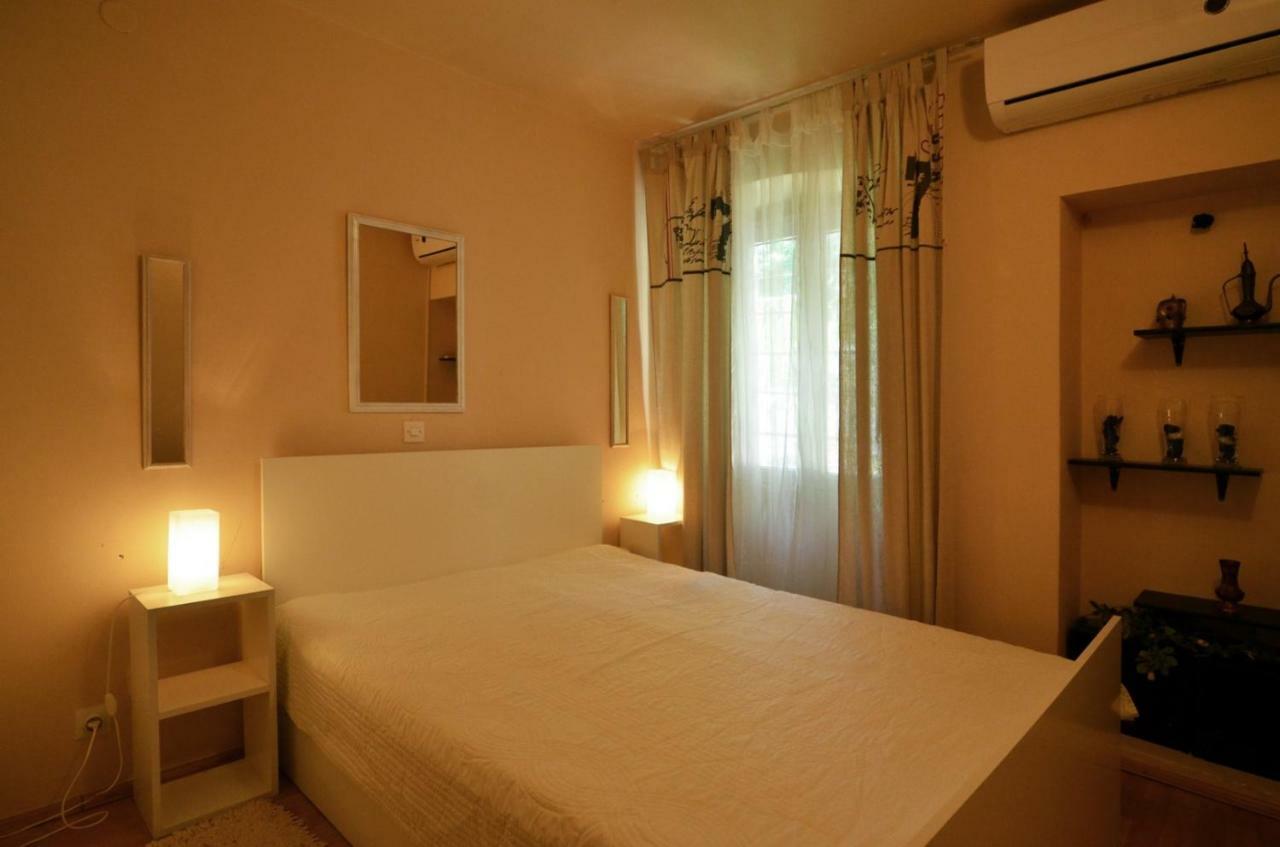 Hotel Old Town Svalba Rovigno Esterno foto